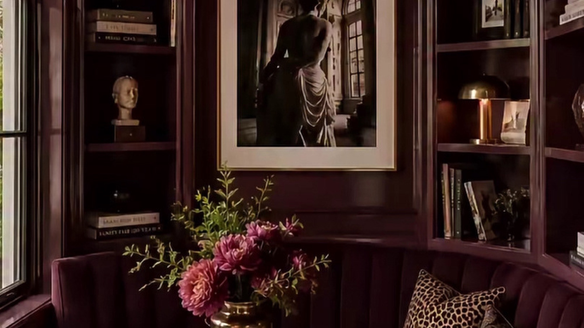 Burgundy Private Office - Dark luxury & Timeless Design